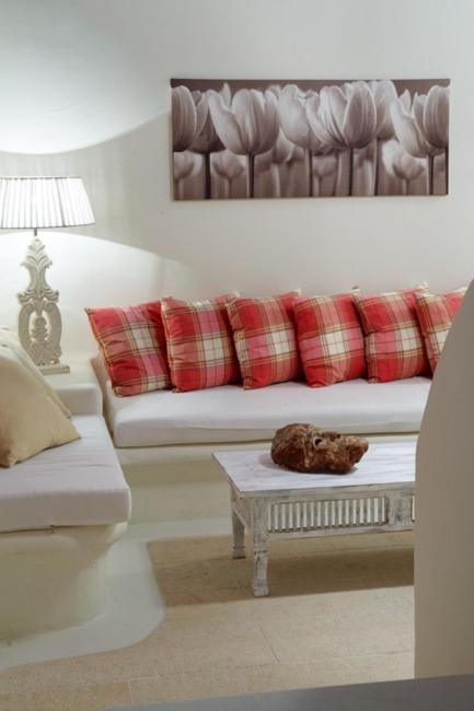 Gt Luxury Suites Ornos  Ngoại thất bức ảnh